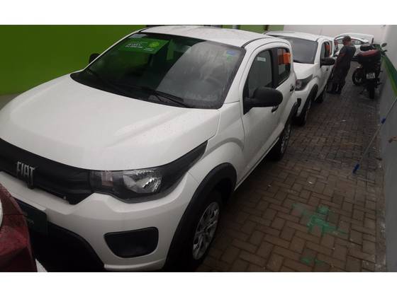 FIAT MOBI 1.0 EVO FLEX LIKE. MANUAL FIAT MOBI 1.0 EVO FLEX LIKE. MANUAL